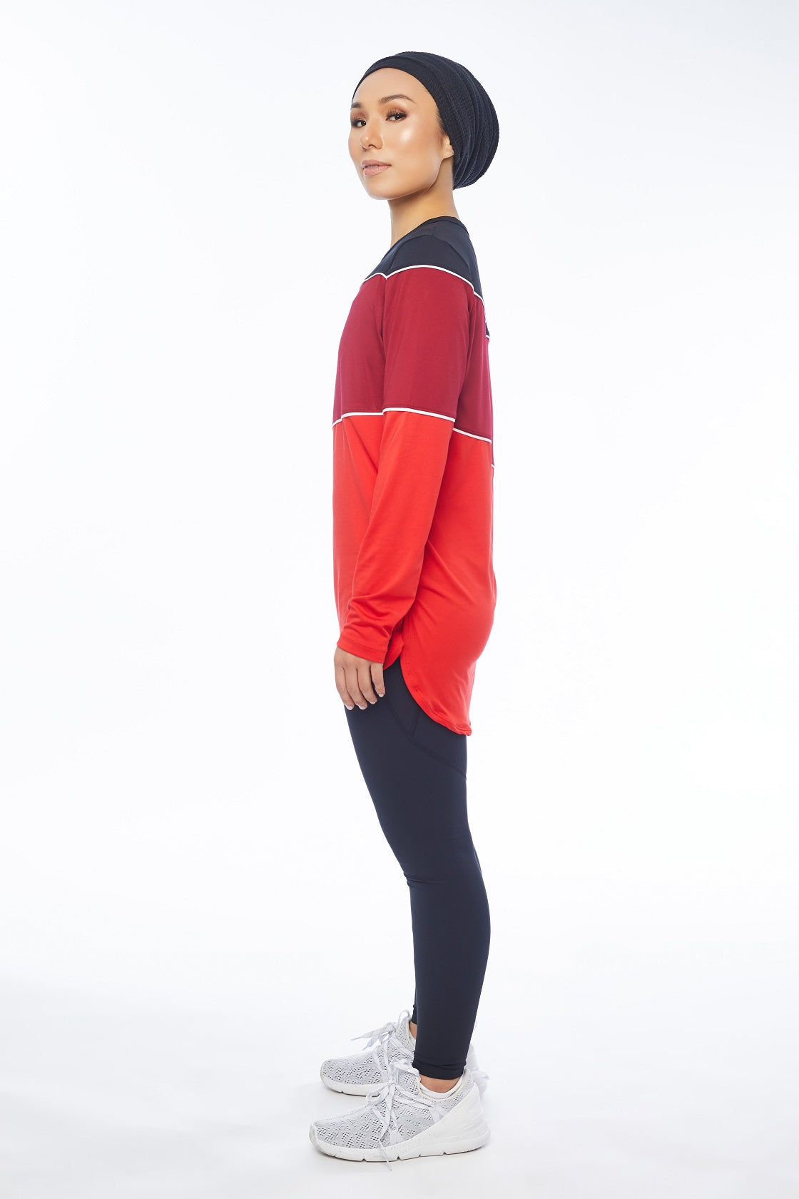 LEAP FREE Long Sleeve Top (Black / Dark Red / Red)
